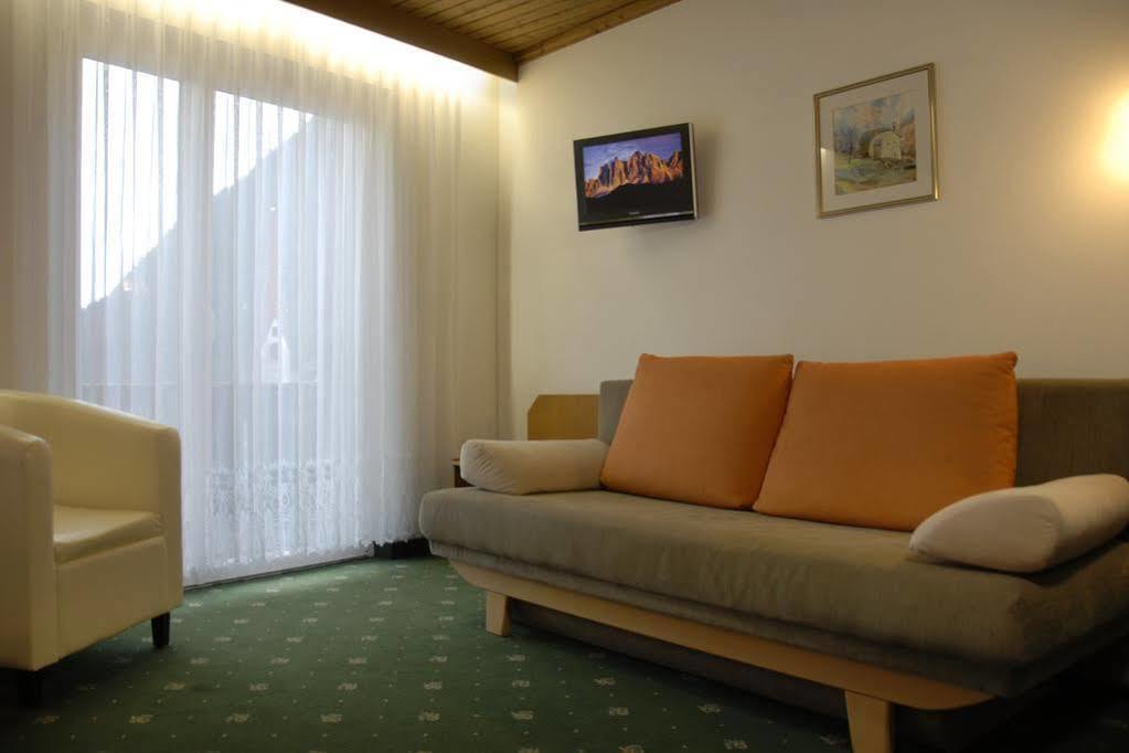 Hotel Antholzerhof Anterselva di Sotto Buitenkant foto